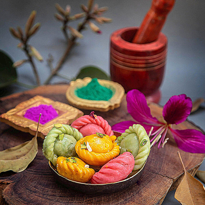 KESAR ASSORTED CHANDRAKALA BOX WITH  ORGANIC COLOURS