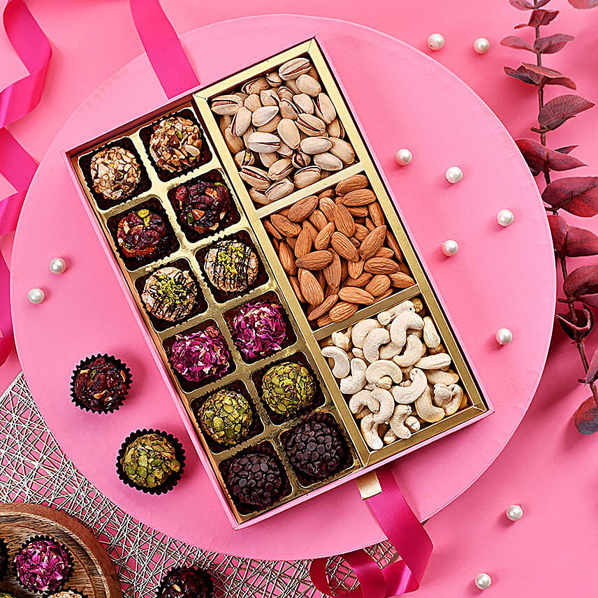 The House Of Treat Laddoo & Dry Fruits Gift Pack