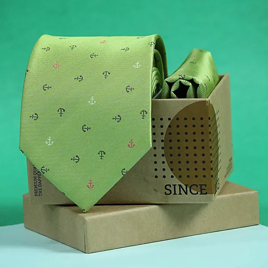 Necktie & Pocket Square Gift Box