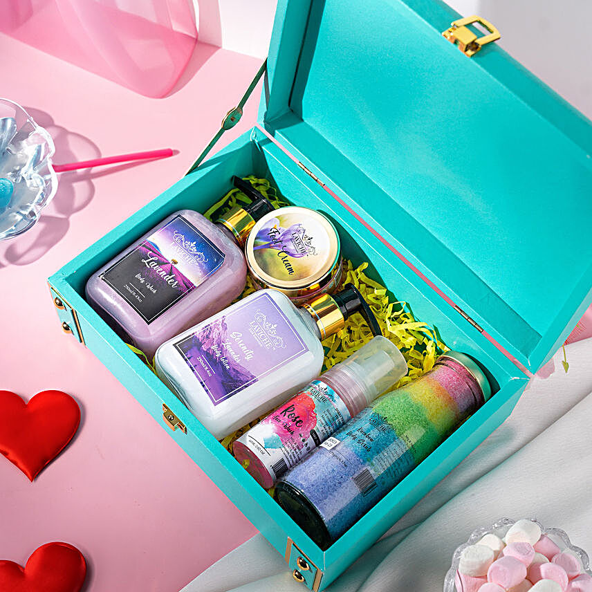 Pamper Trunk For Her