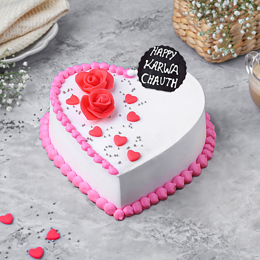 Hearty Karwa Chauth Pineapple Cake Half Kg Eggless