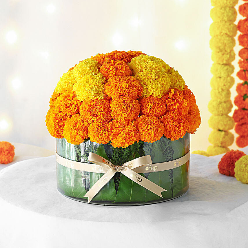 Auspicious Vibes Mixed Marigold Thali Vase