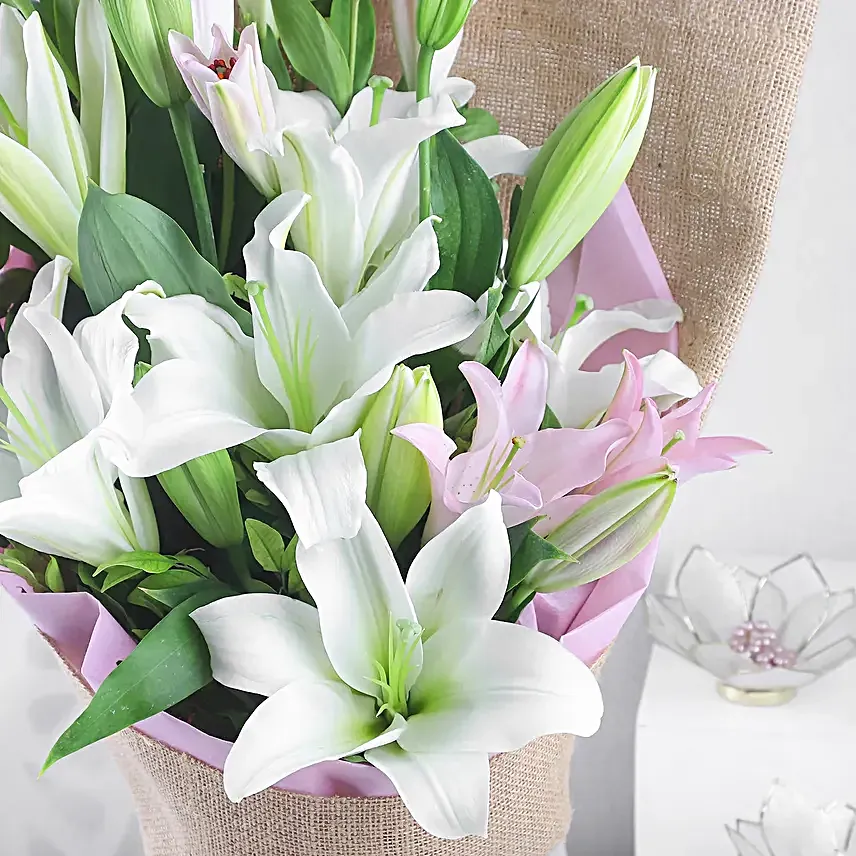 Buy Online Lilies Bunch