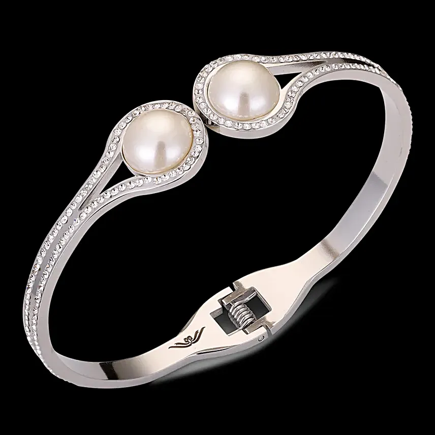 Beautiful Pearl Silver Bracelet