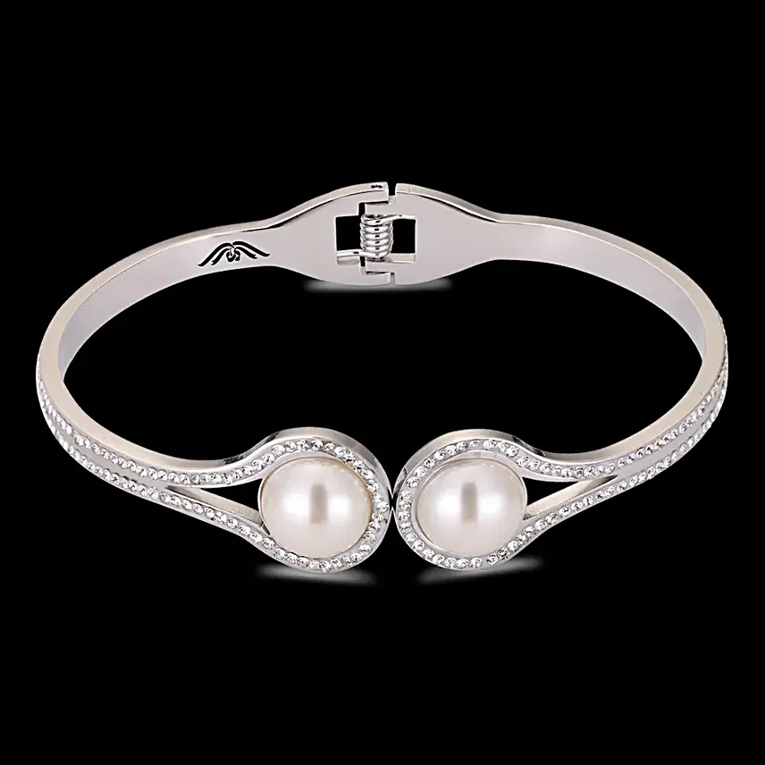 Beautiful Pearl Silver Bracelet