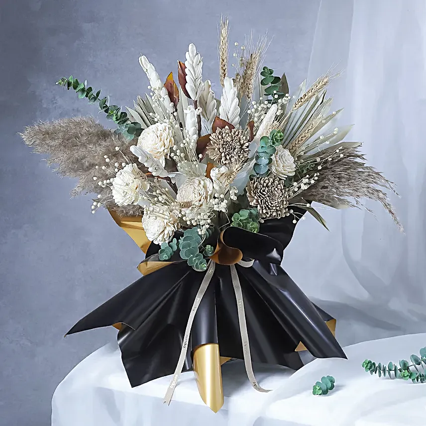 Biscoff Cake N Rustic Charm Sola Flower Bouquet