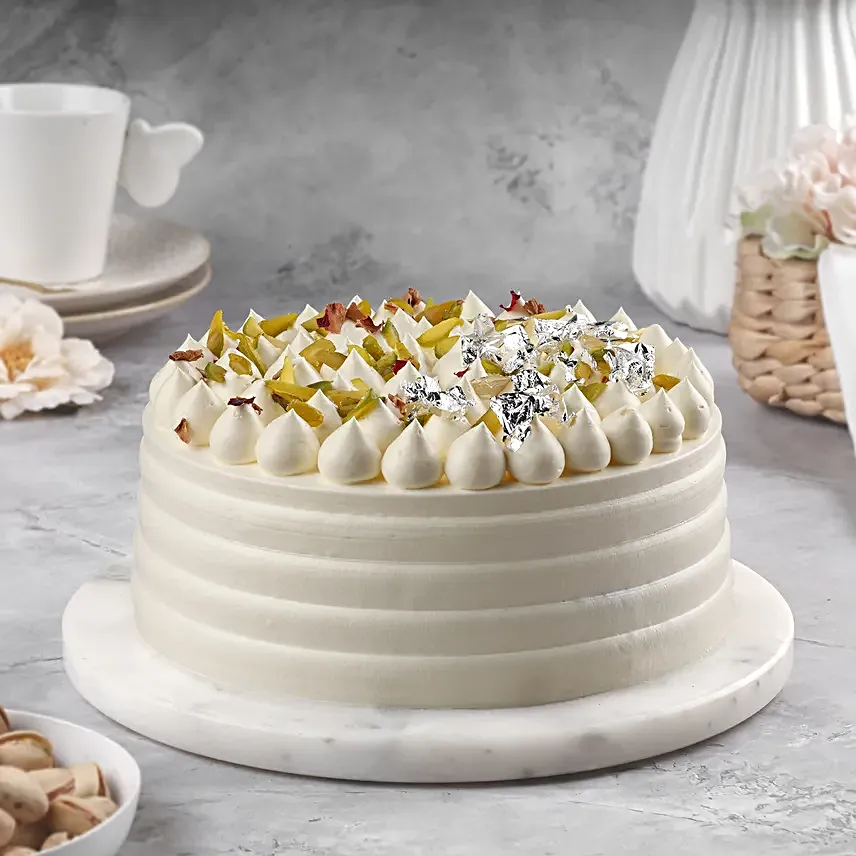 Thandai Essence Eggless Cream Cake