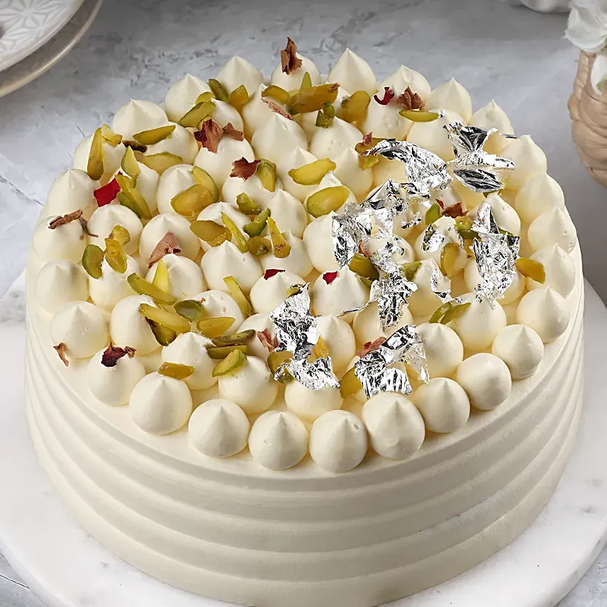 Thandai Essence Eggless Cream Cake