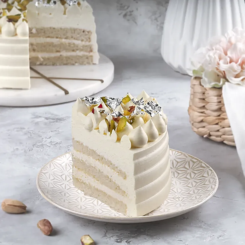 Thandai Essence Eggless Cream Cake