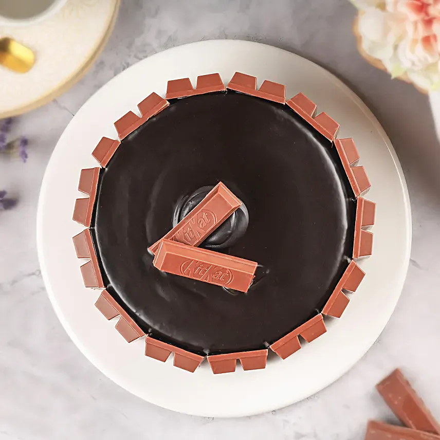 KitKat Fantasy Truffle Cake