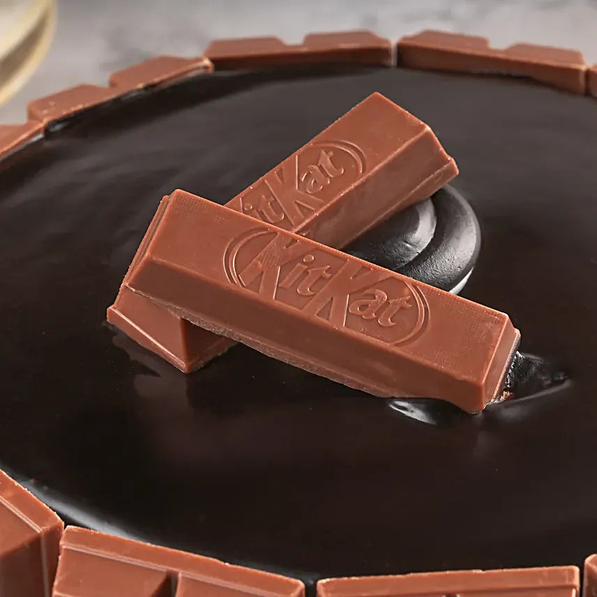 KitKat Fantasy Truffle Cake