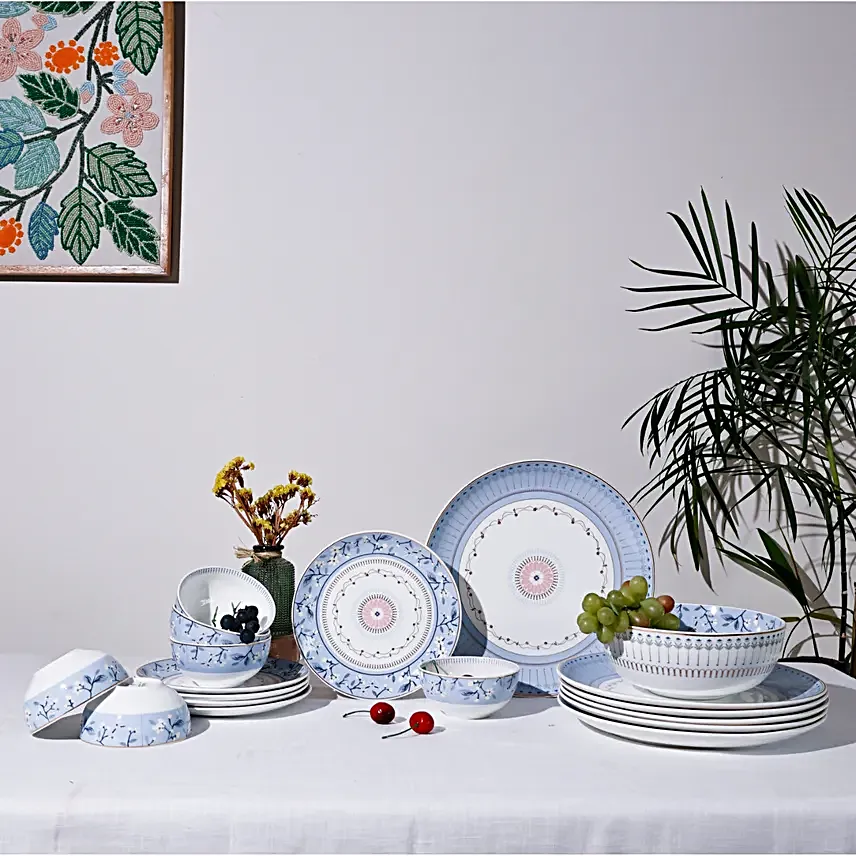 Magique River of Flowers 20-Pc Dinner Set