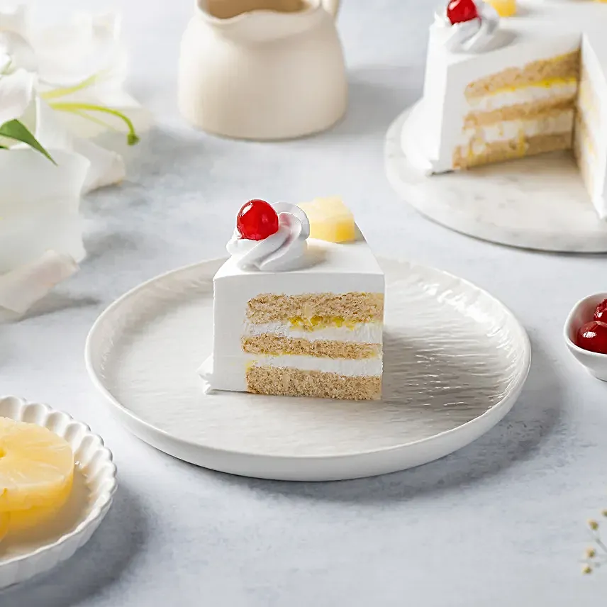 Tangy Pineapple Cream Cake  500g