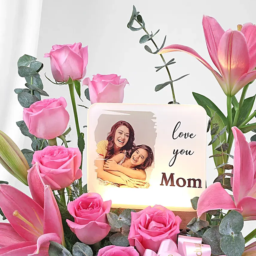 Personalised Lamp N Blushing Lilies Arrangement