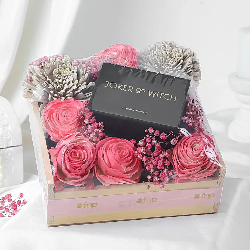 Watch N Blooms Gift Tray for Mom