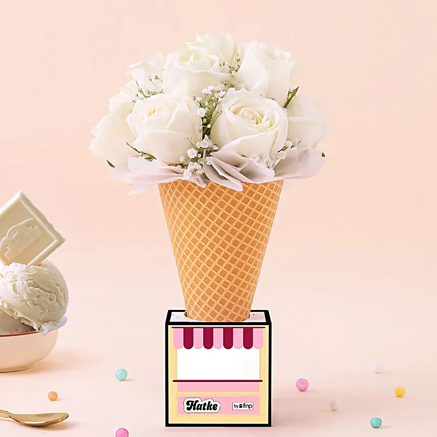 Vanilla Rose Bouquet N Chocolate Combo