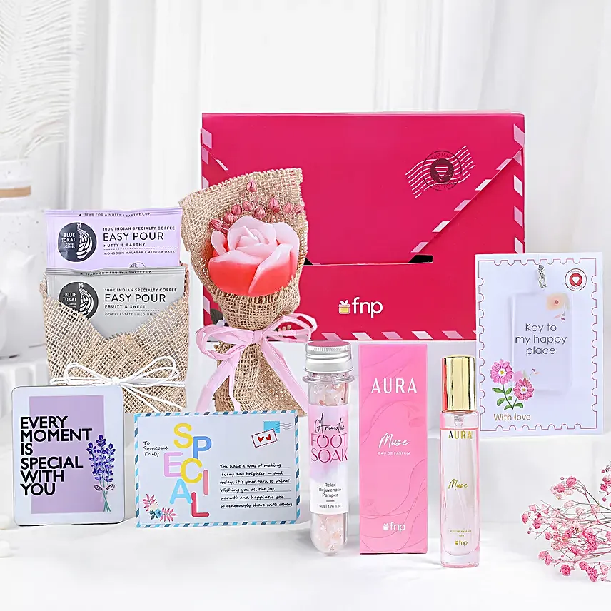 The Ultimate Mom Pamper Box