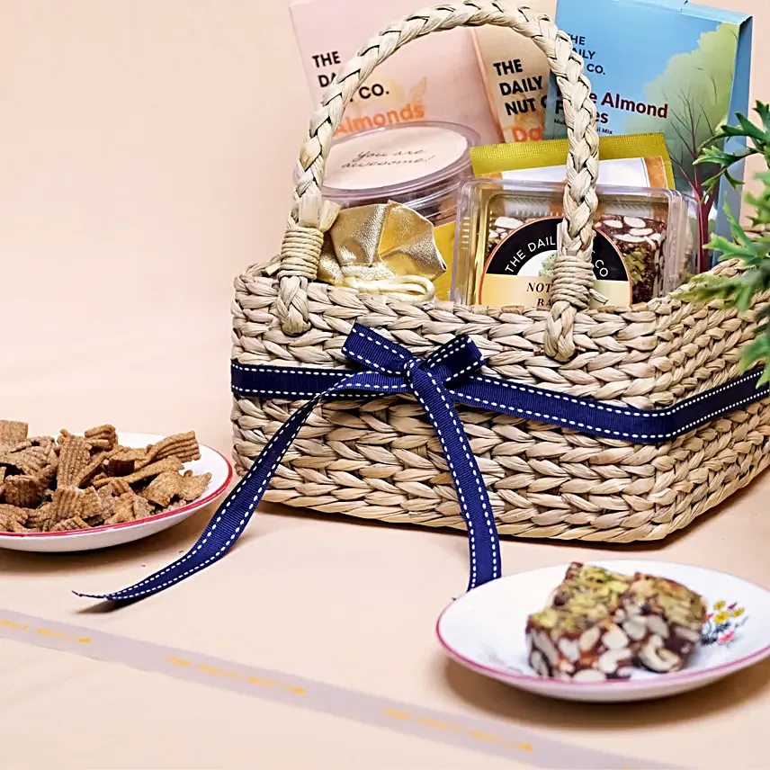 Crunchy Trail Mix Gift Surprise