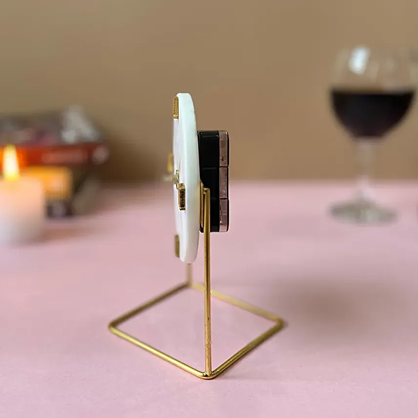 Marble Elegance Desktop Clock