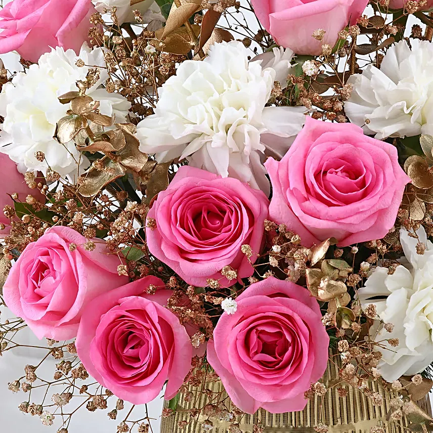 Majestic Floral Elegance