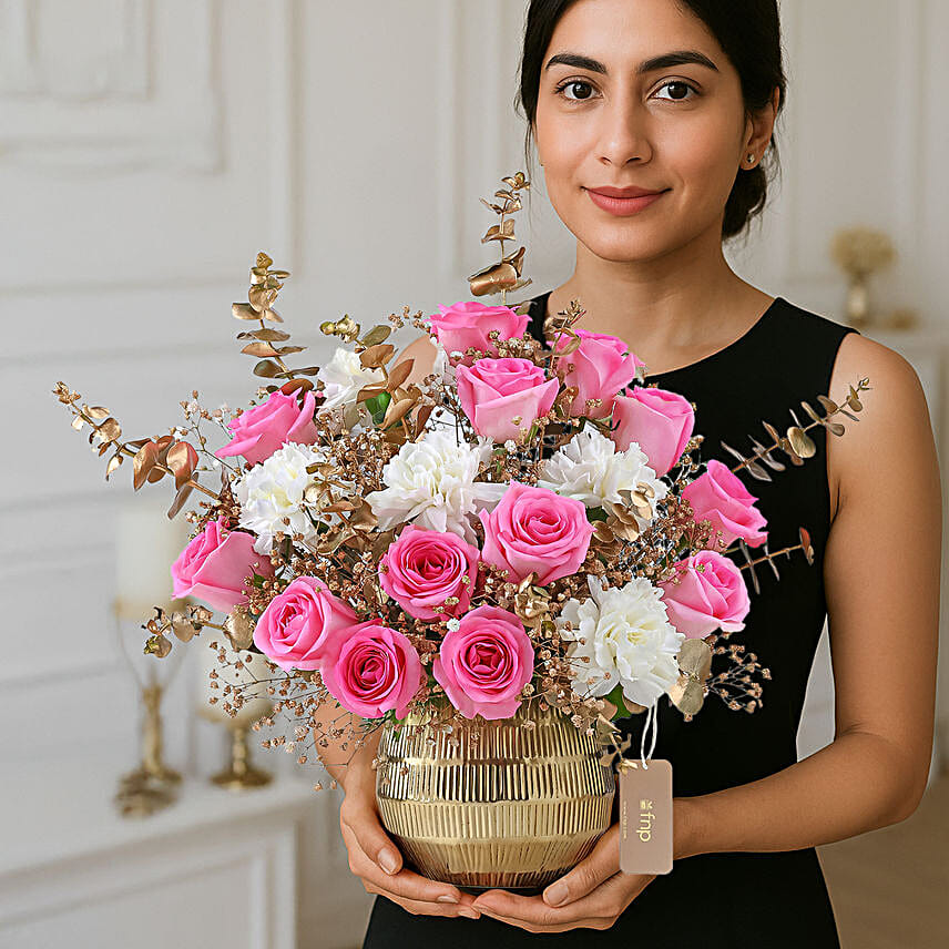 Majestic Floral Elegance