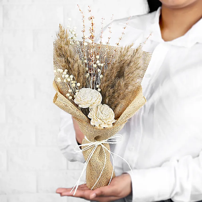 Rustic Dry Flower Arrangement