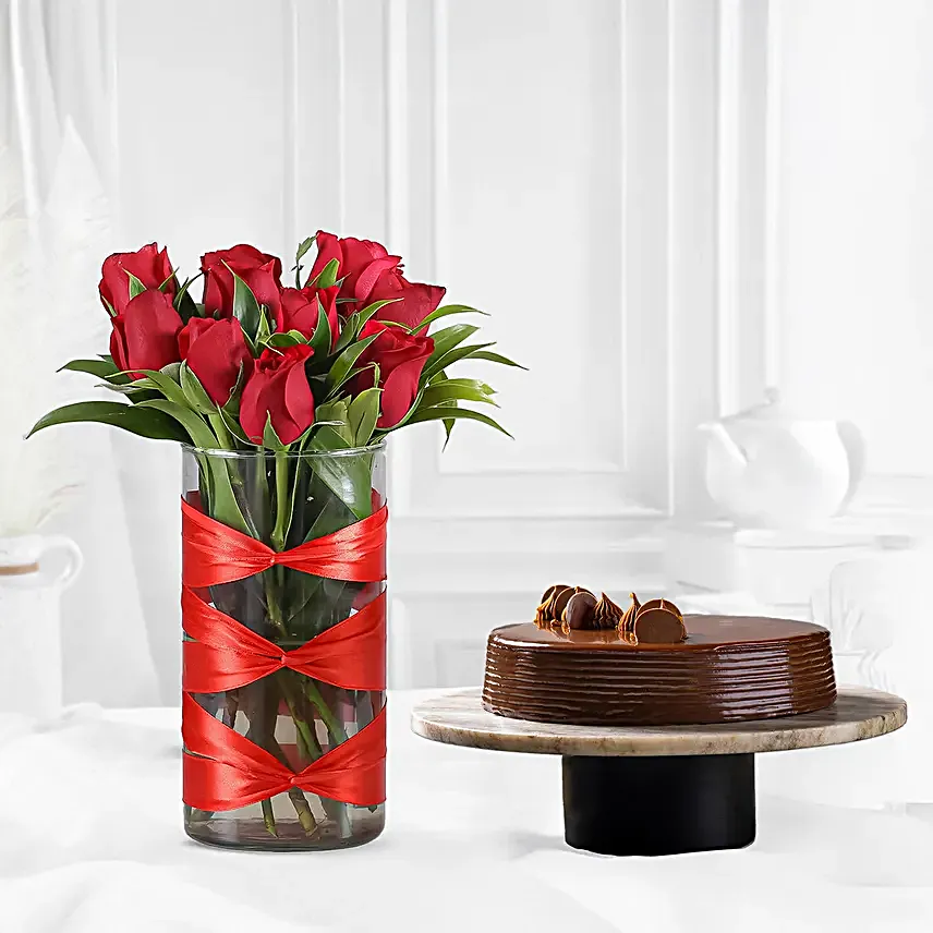 Sweet surprise with floral arrangement