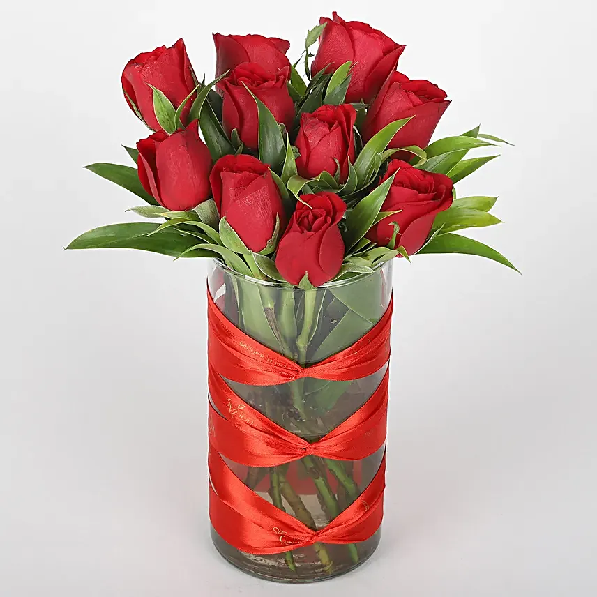 Sweet surprise with floral arrangement
