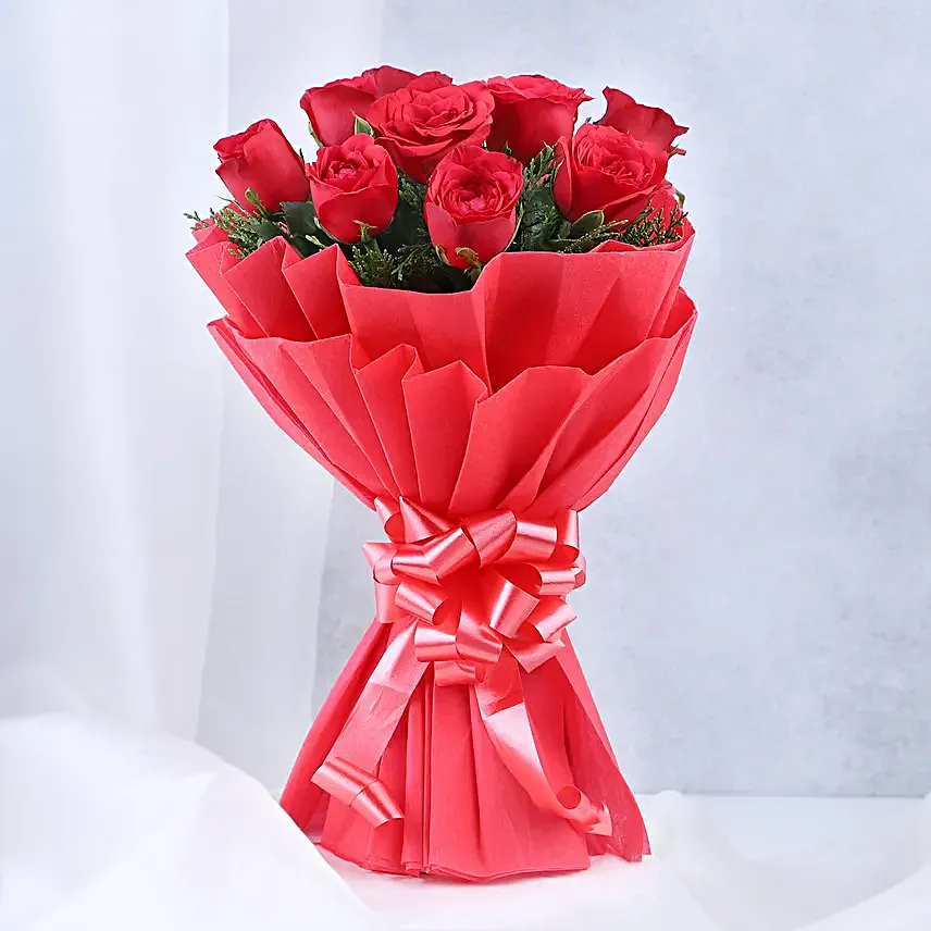 Red Rose with Cake - Bouquet of 10 red roses and 500 grams of chocolate truffle cake.