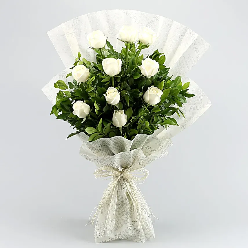 A Cool Breeze Roses Bouquet Truffle Cake