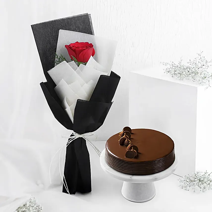 Love Red Rose Bouquet N Truffle Cake