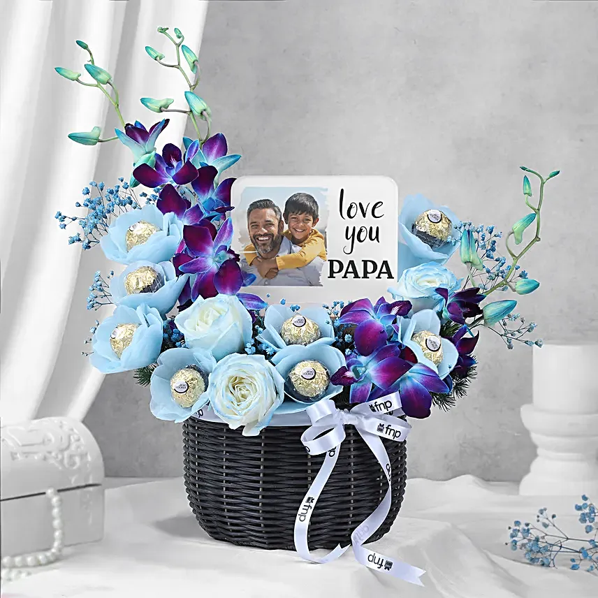 Elegant Gift Hamper with LED Lamp Flowers N Treats