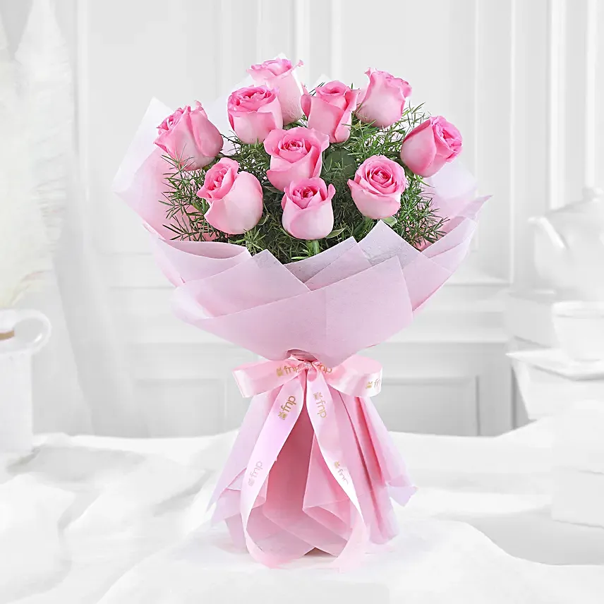 Bunch of 10 pink roses