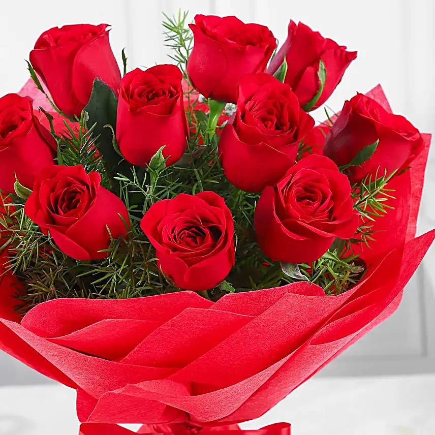 Vivid - 10 Red Roses Bouquet