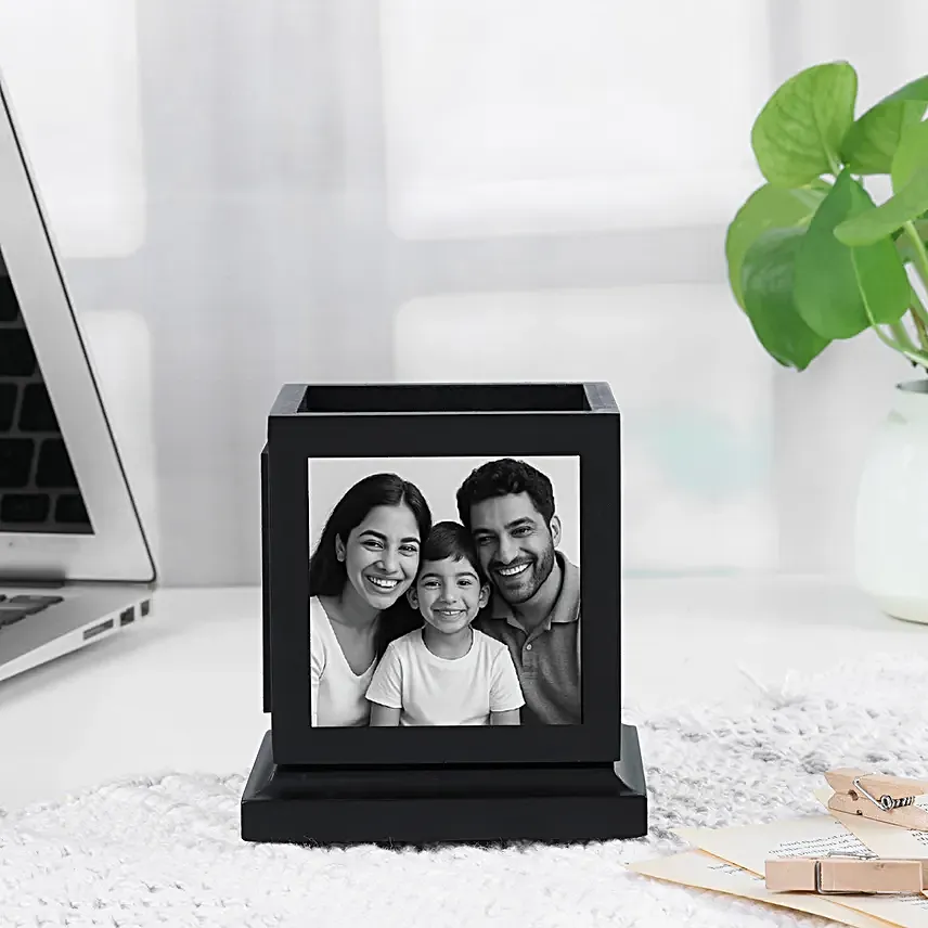 Custome Rotating Pen Stand