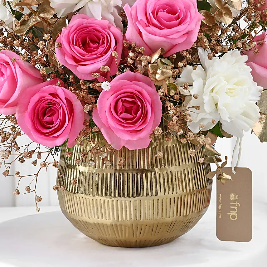 Majestic Floral Elegance