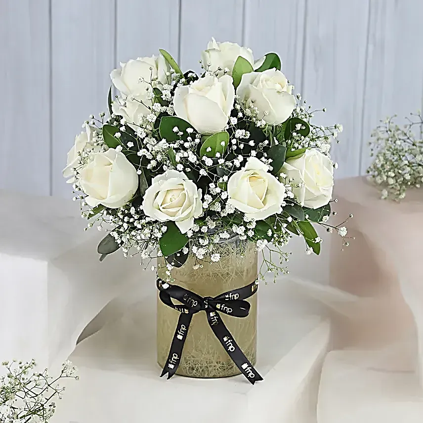 Meenakari Love Bond Rakhi N Serene Roses Vase