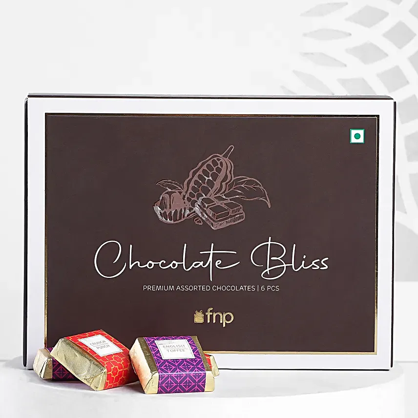 Feng Shui Bhaiya Bhabhi Rakhi & Chocolate Harmony