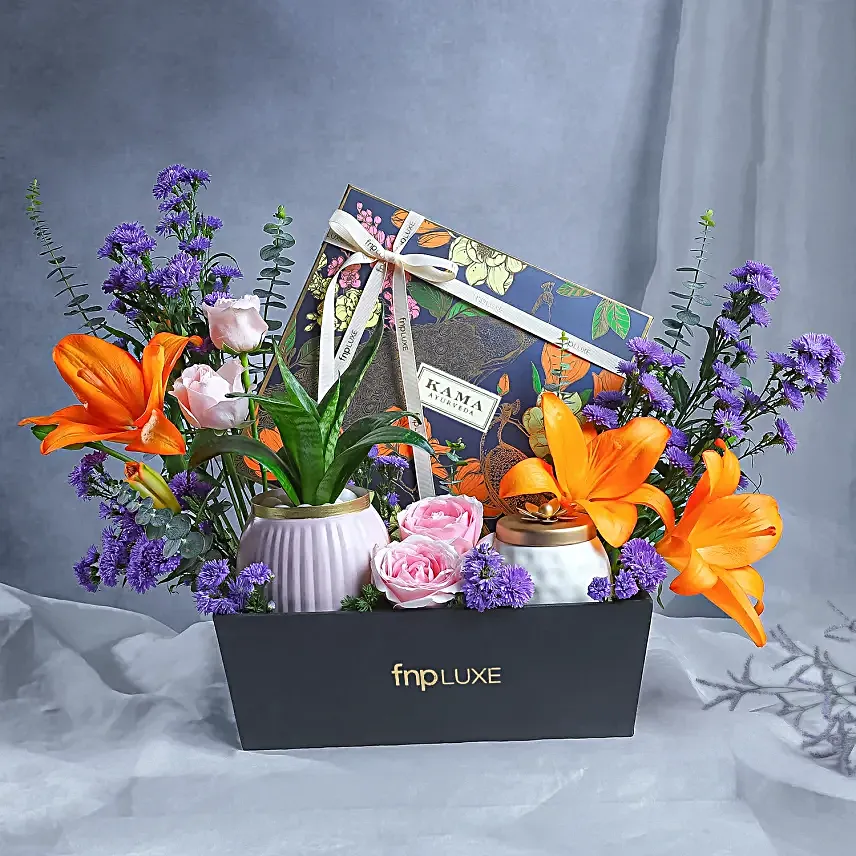 Wellness Bloom Box with Live Guitarist Experience