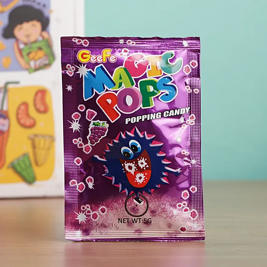 90s Trinkets For 90s Friends Gift Box