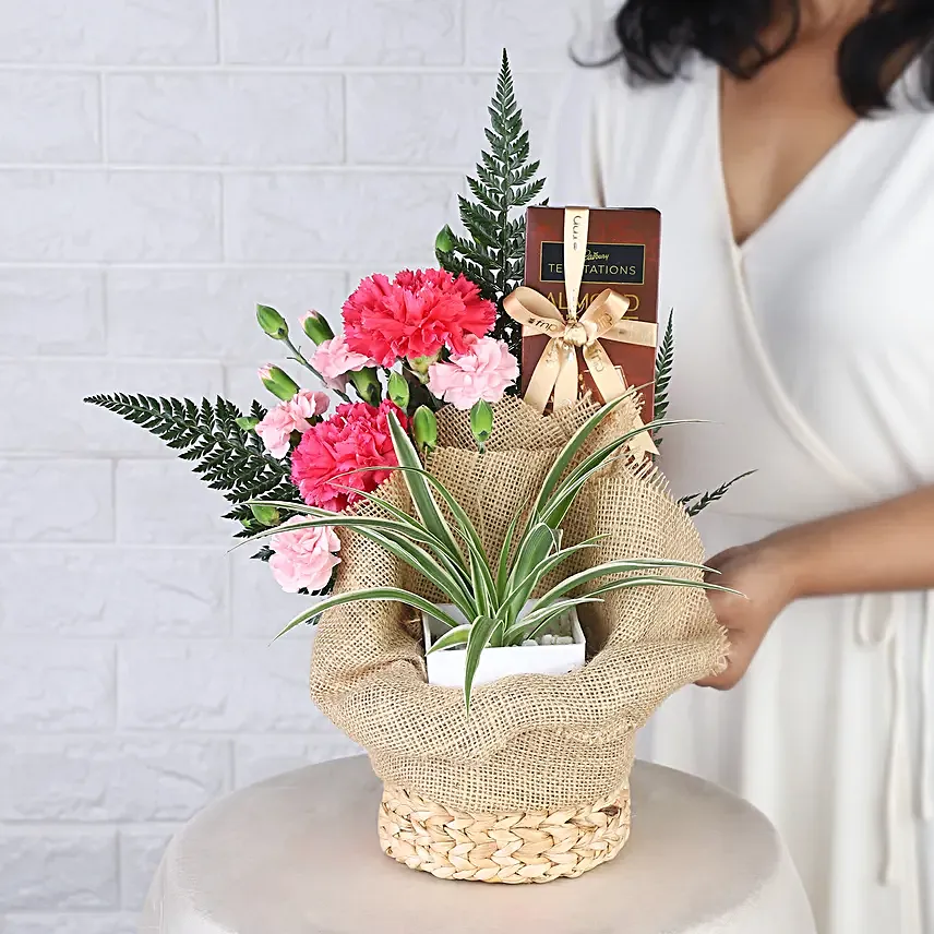 A Mothers Delight Gift Basket