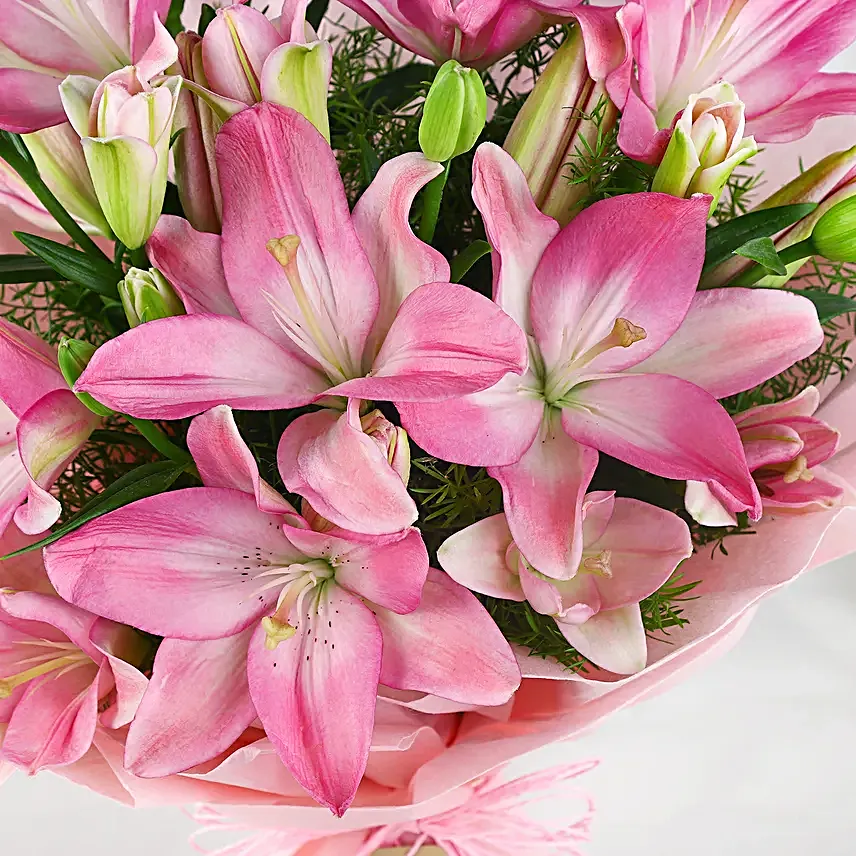 Pink lilies bouquet