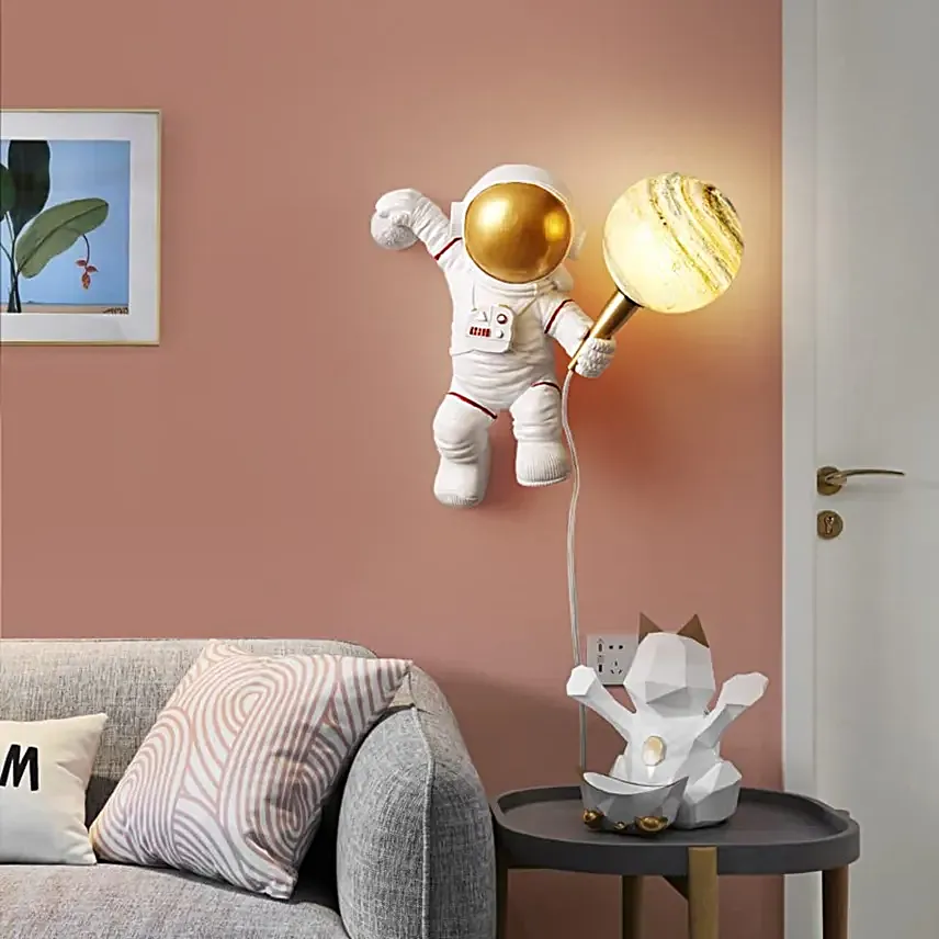 Astronaut Dreams Lamp