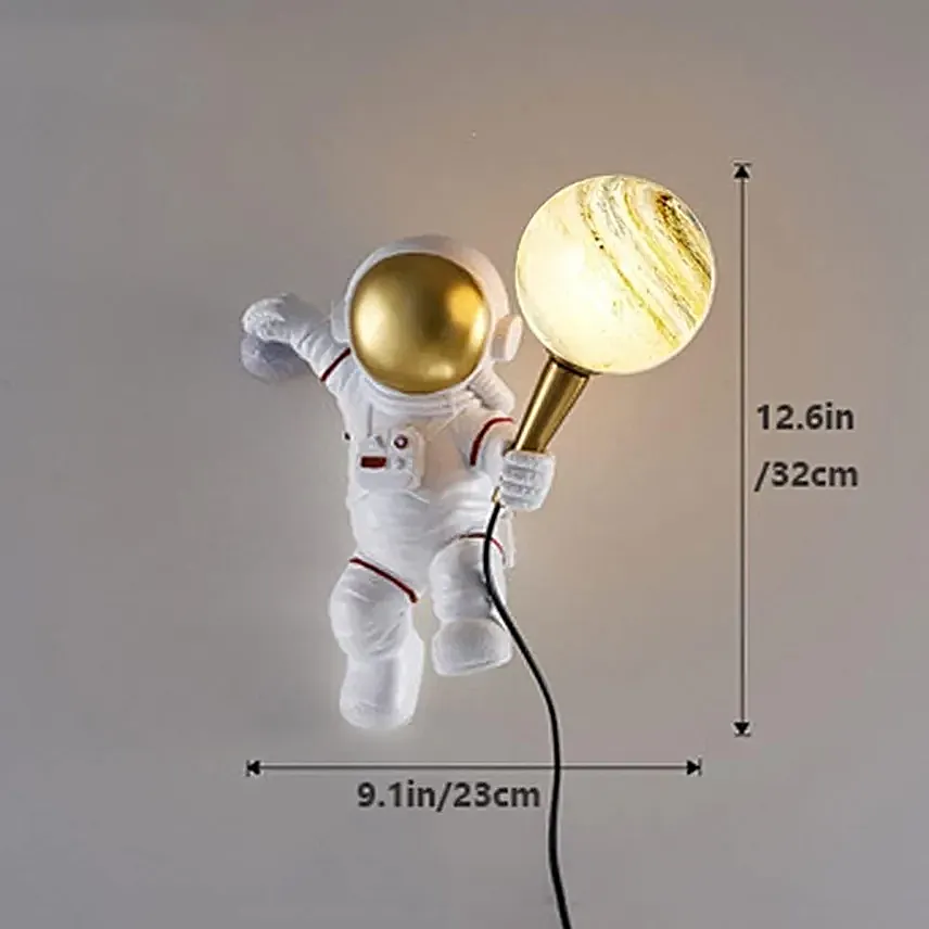 Astronaut Dreams Lamp