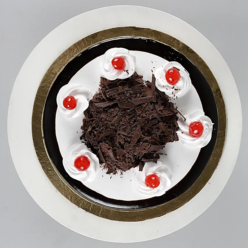 Black Forest Cakes Half kg