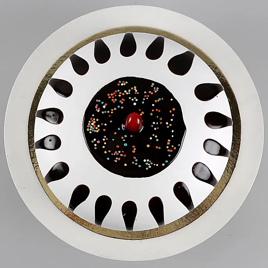 Black Forest Designer Cake Half Kg