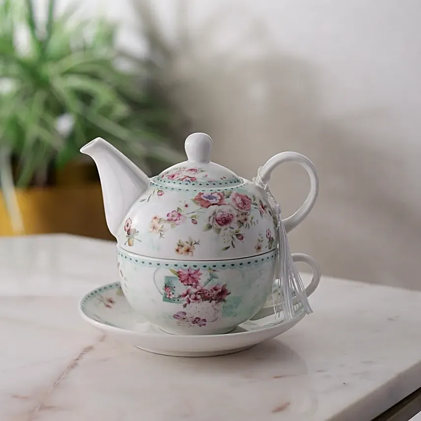Blooming Tea Time Elegance