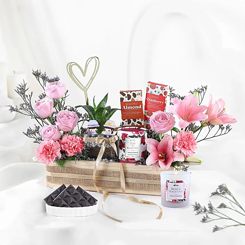 Blush & Bloom Valentines Crate