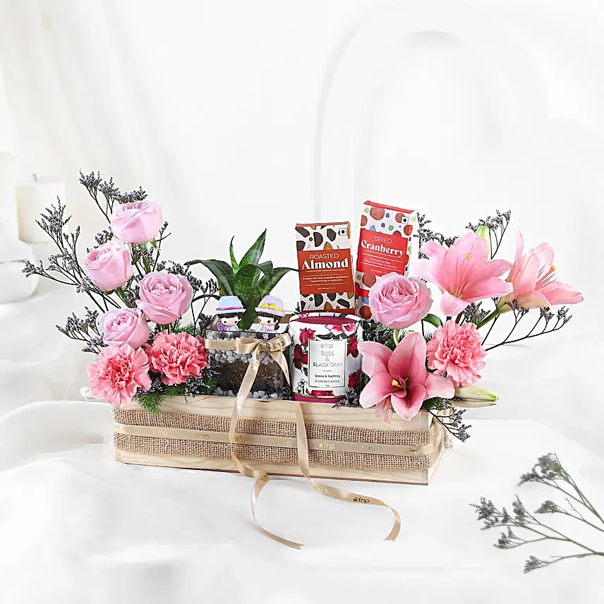 Blush & Bloom Valentines Crate