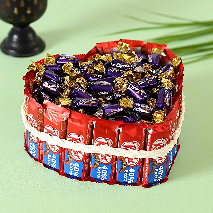 Kitkat Choclairs Heart Pie